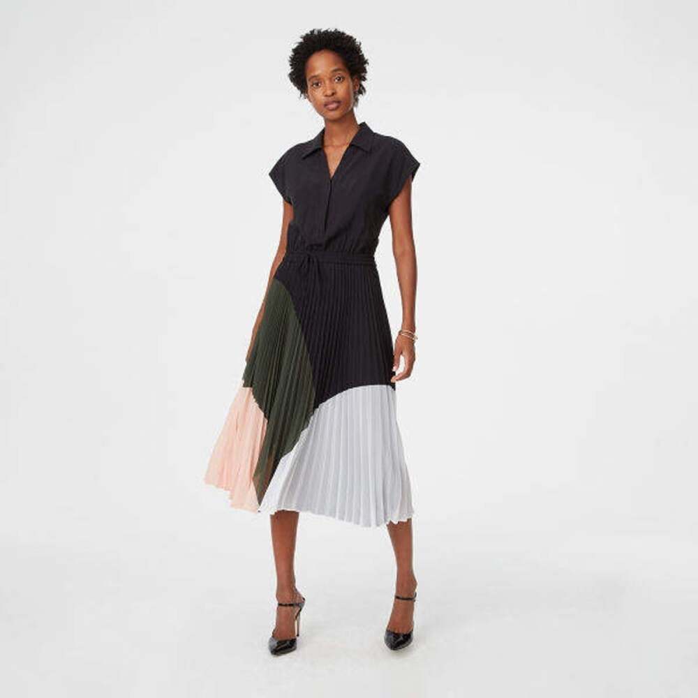 Club Monaco (4) Shoanah Colorblock Pleated Midi Dress Black Asymmetric Hem NWT
